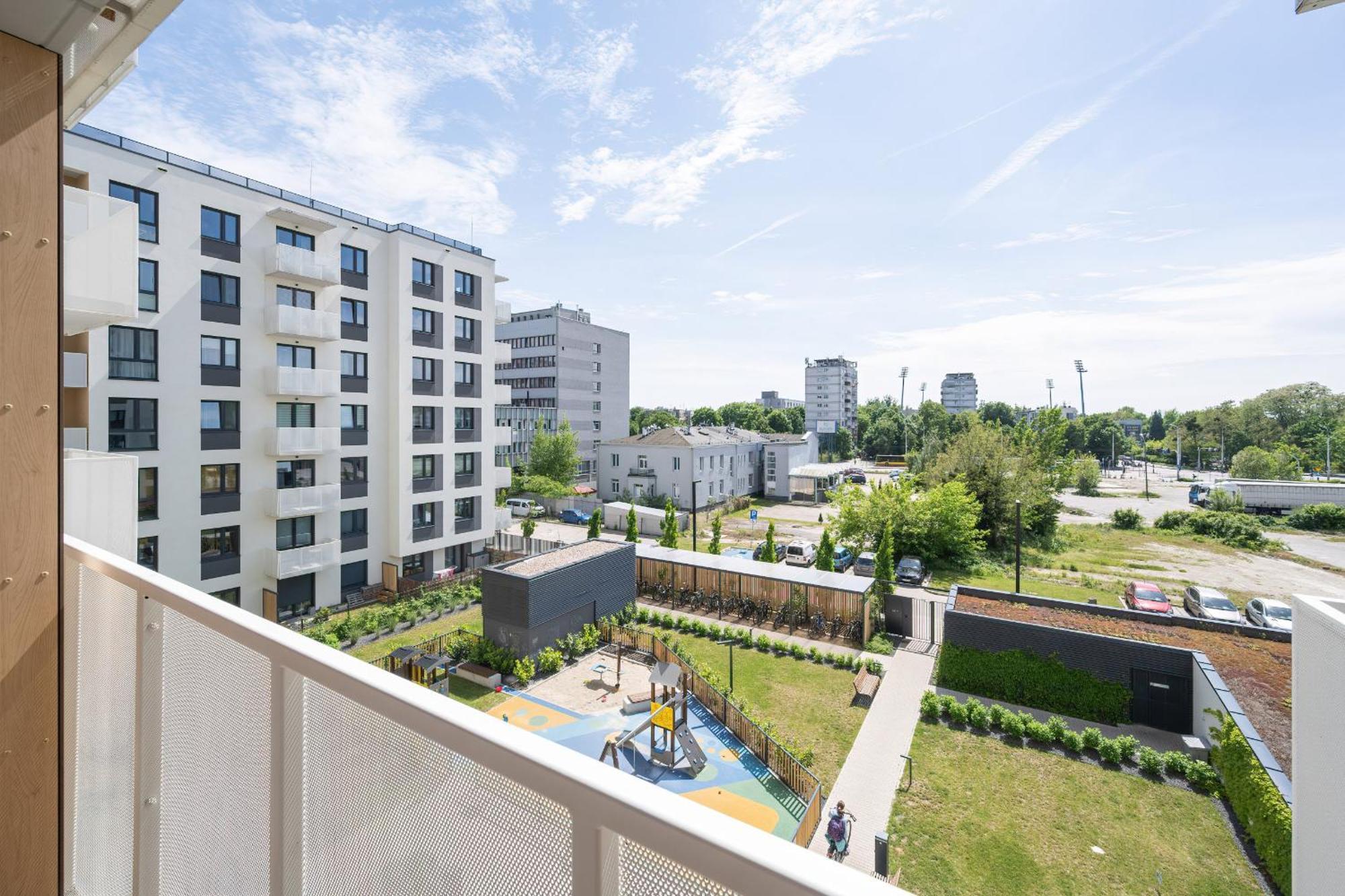 Miedziana Bright Apartment With Balcony And Parking Wroclaw By Noclegi Renters Екстериор снимка